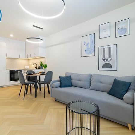 Blue Apartment Ceglana - Free Parking - Self Check-In Katowice Exteriör bild